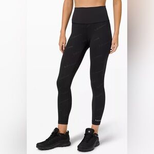 Lululemon Wunder Train Logo Embossed Black leggings High-Rise 25" 6